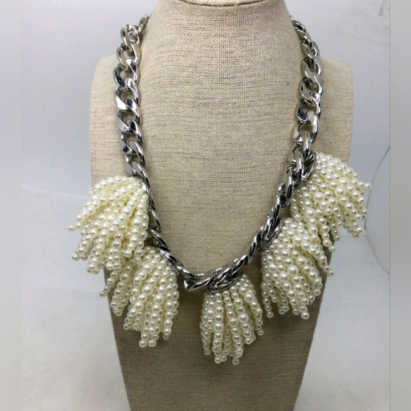 Banana Republic Jewelry - Banana Republic Faux Pearl Fringe Statement Necklace 16" EUC